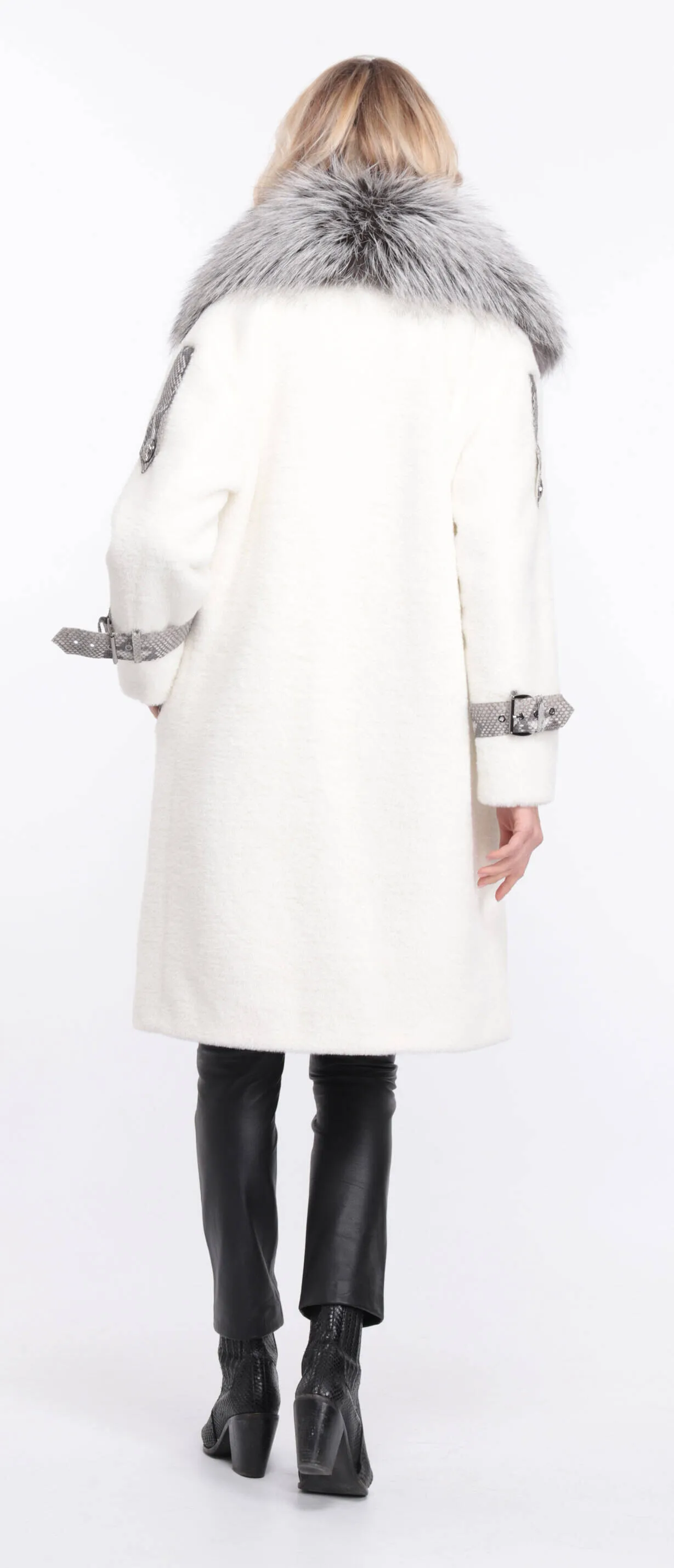 Alcantara coat with amber fox collar