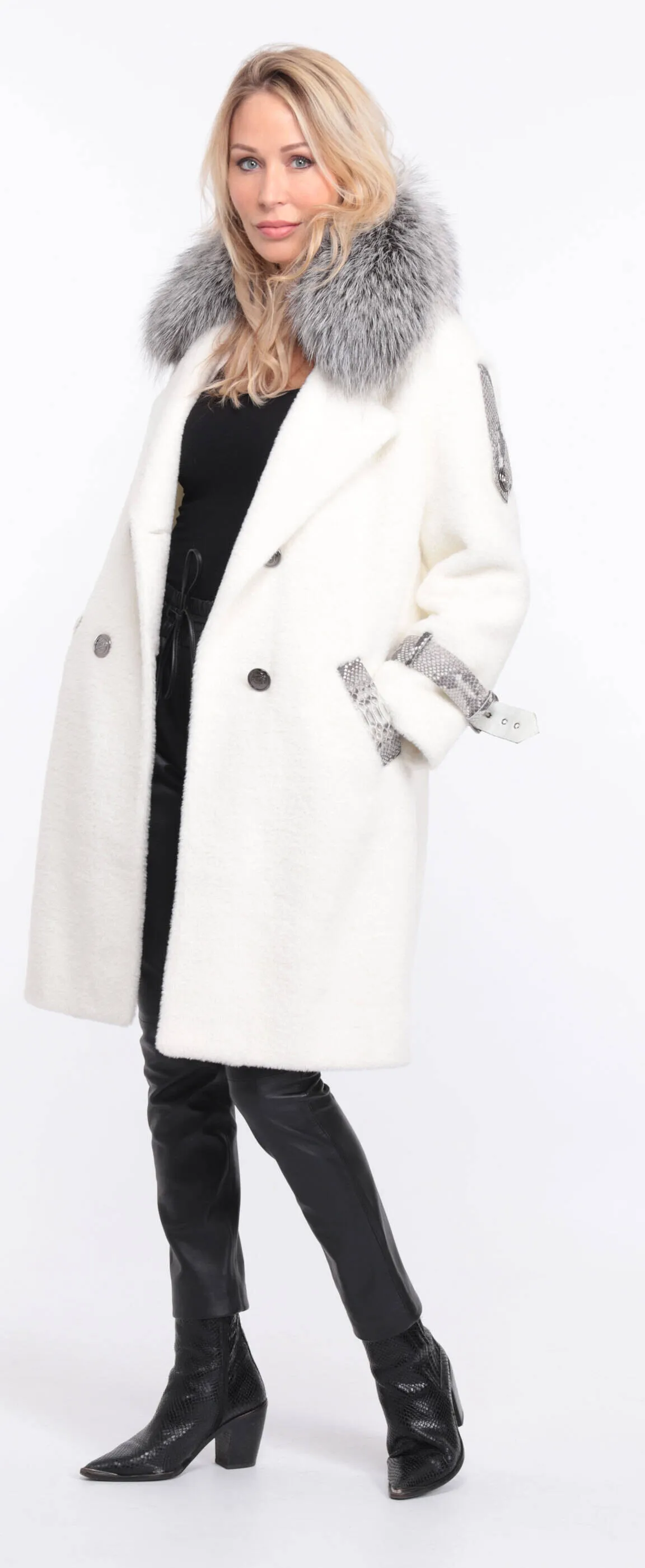 Alcantara coat with amber fox collar