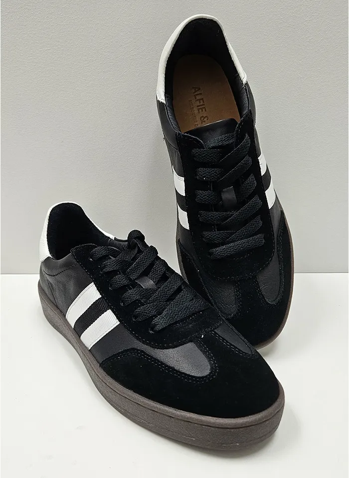 Alfie and Evie Aloha Black Sneaker