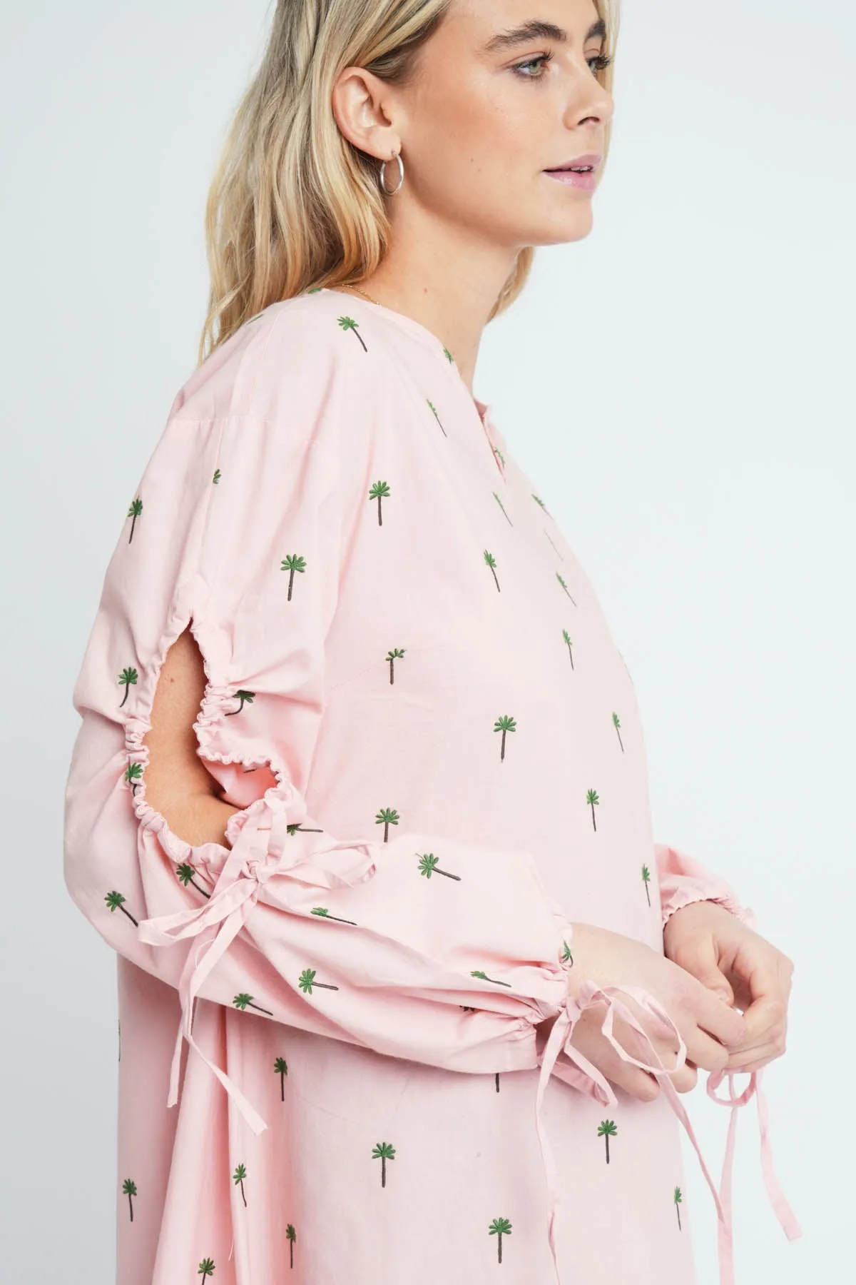 CORBERO EMBROIDERED DRESS - CORBERO Floral Embroidery Dress