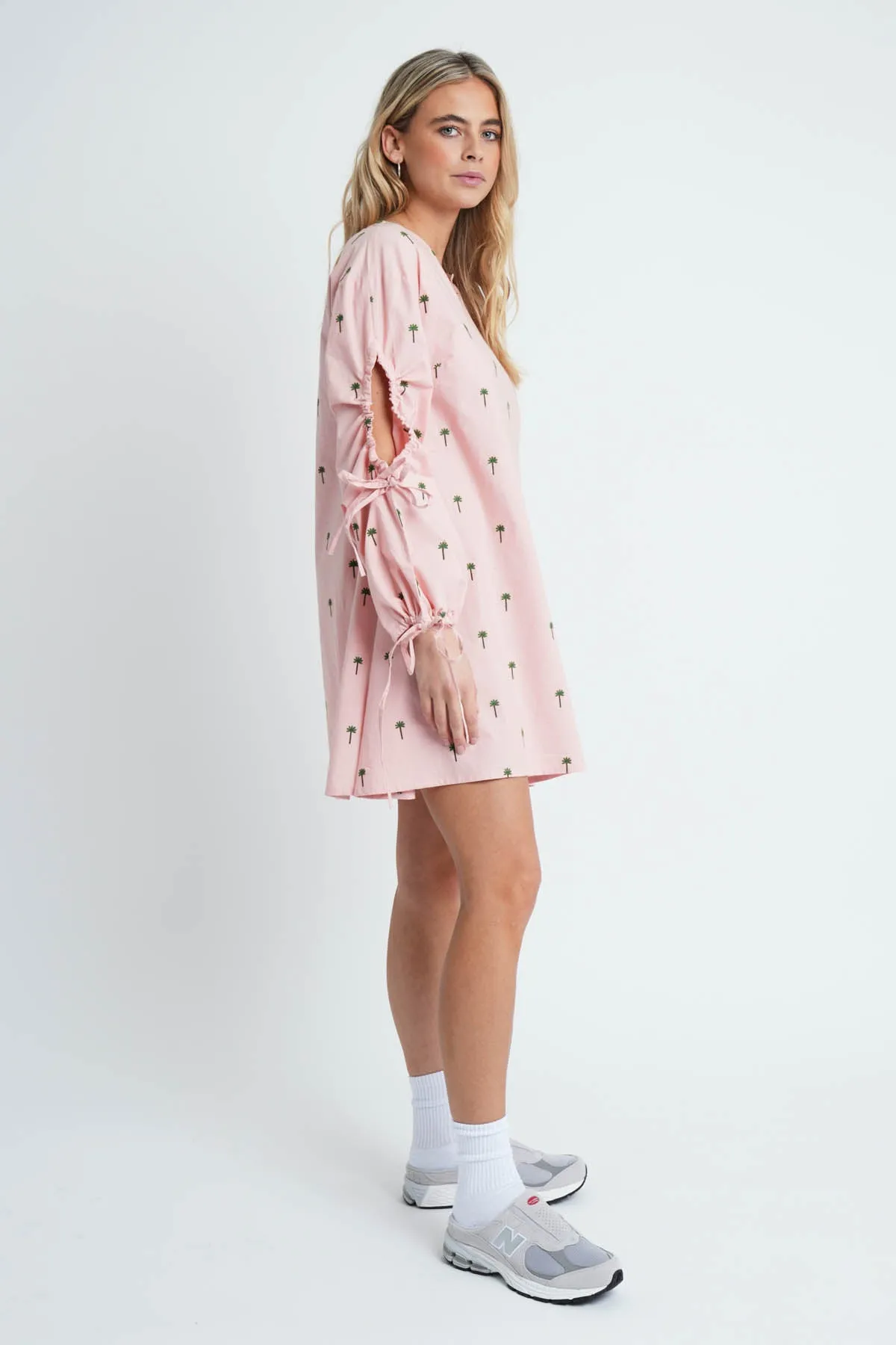 CORBERO EMBROIDERED DRESS - CORBERO Floral Embroidery Dress