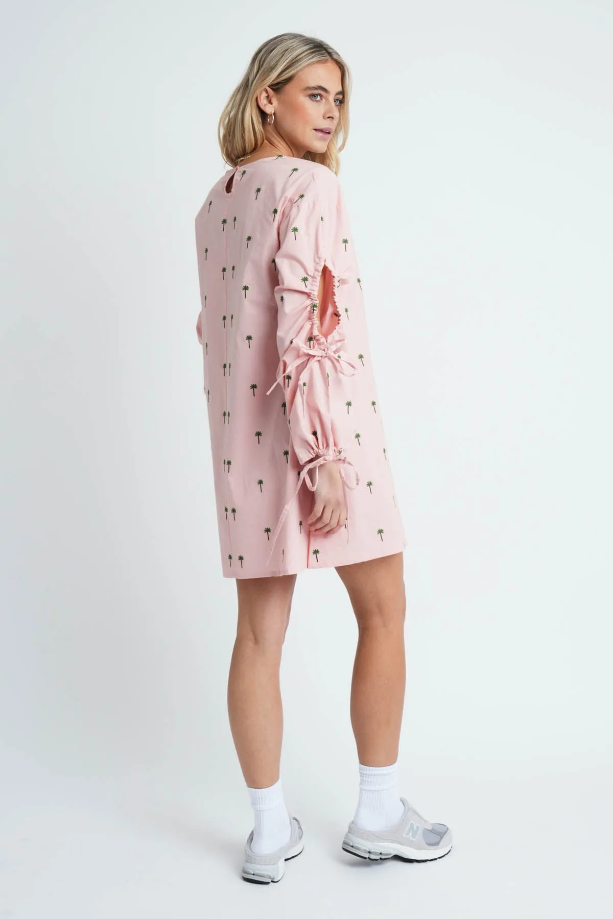 CORBERO EMBROIDERED DRESS - CORBERO Floral Embroidery Dress