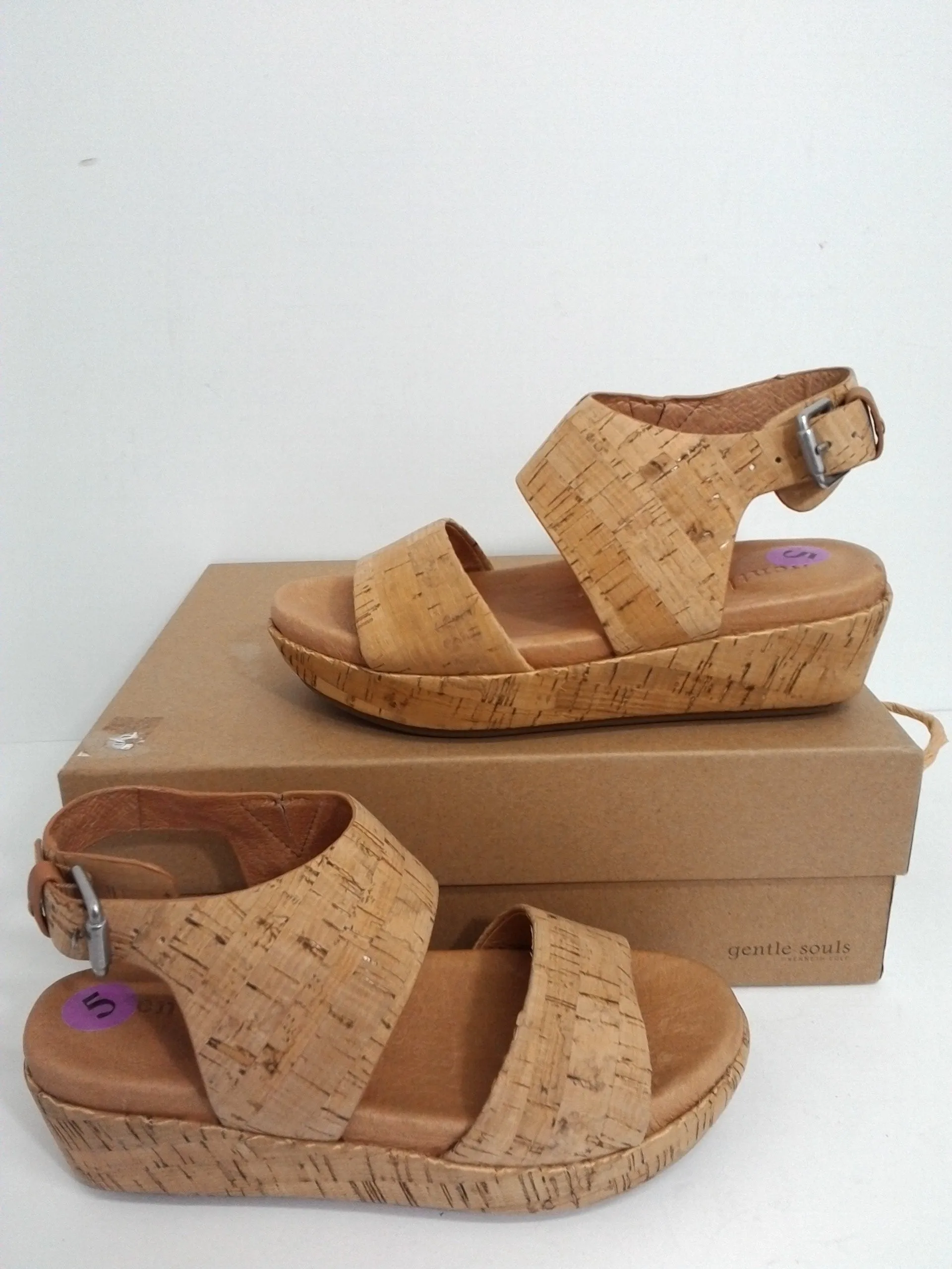 Gentle Souls Women's Natural Lori Sandals Size 5