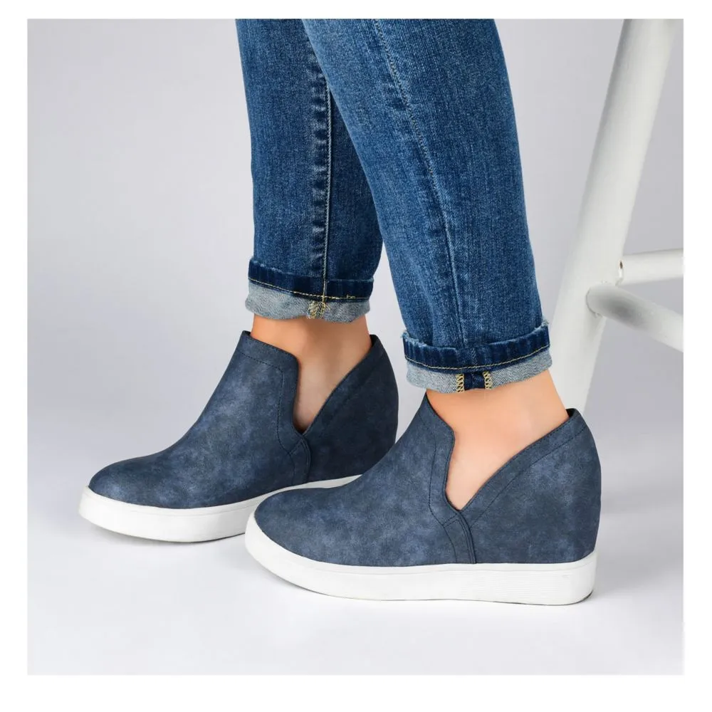 Journee Collection  WOMENS CARDI WEDGE SNEAKER