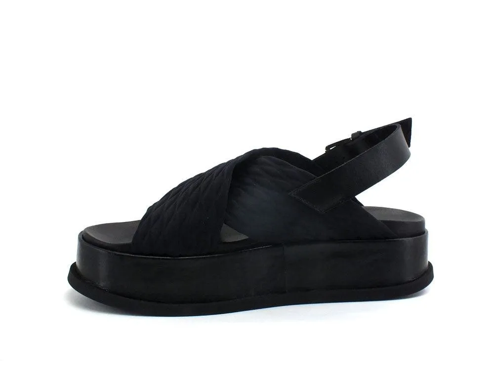 L4K3 Malibu Sandal Crossed Straps Black F22-MAL.