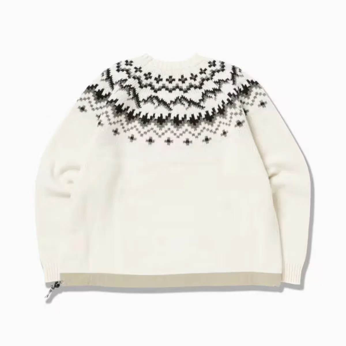 Lopi Knit Sweater Off White for Men - Stylish and Comfortable.