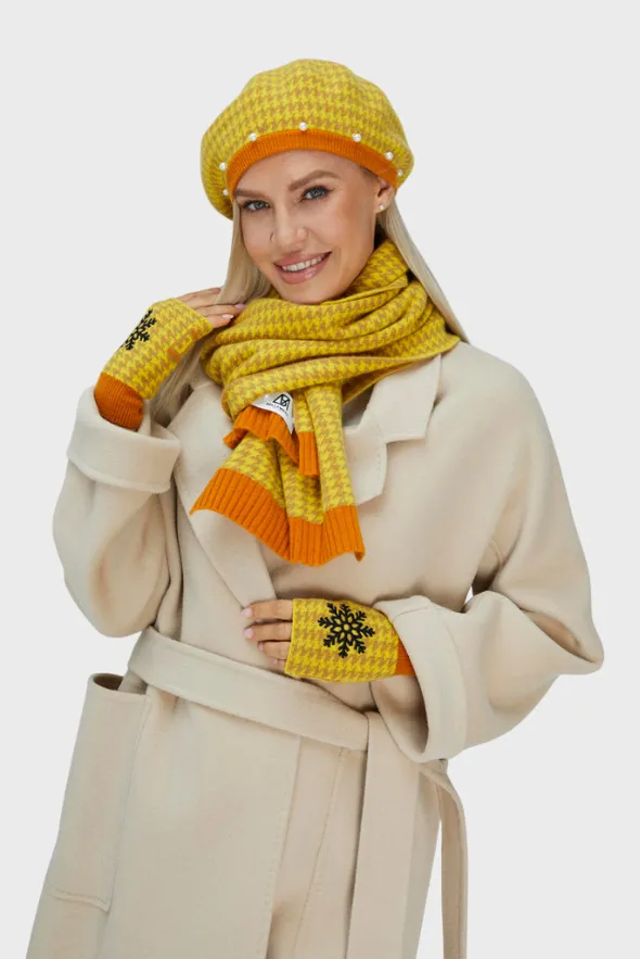 Multicolor Cashmere Houndstooth Scarf with Rib Details