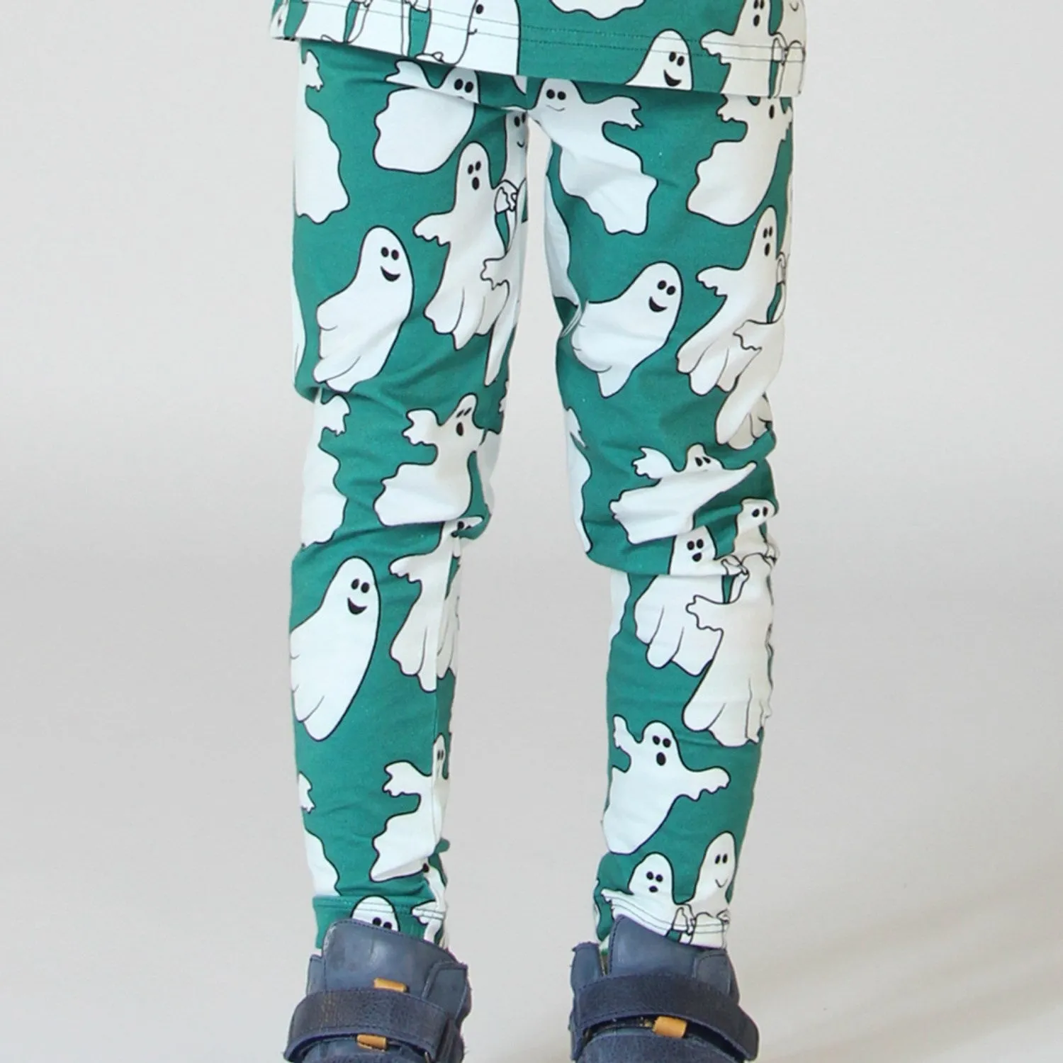 Smfolk Green Leggings for Kids with Ghosts