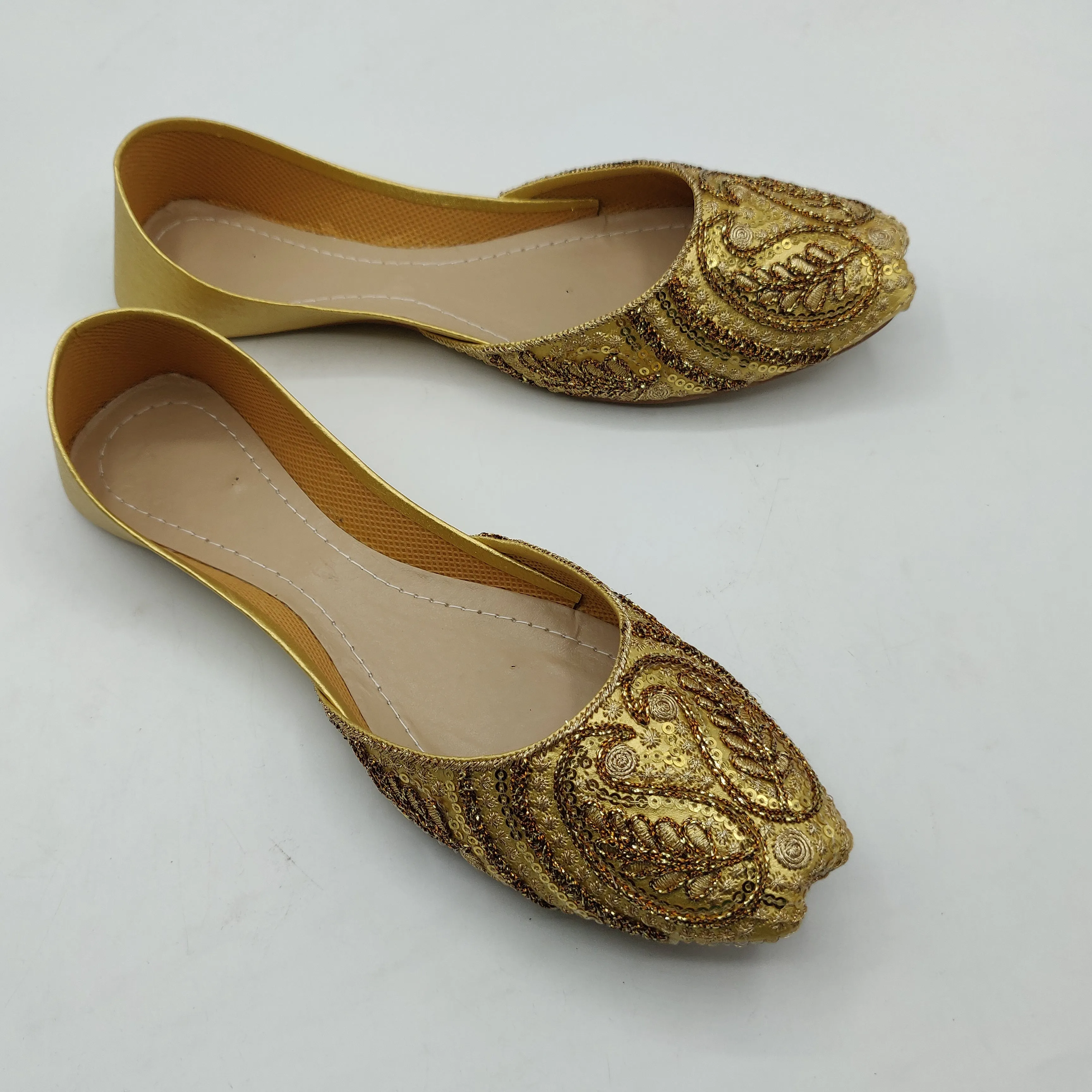 Stylish Women's Pakistani Khussa Shoes K25