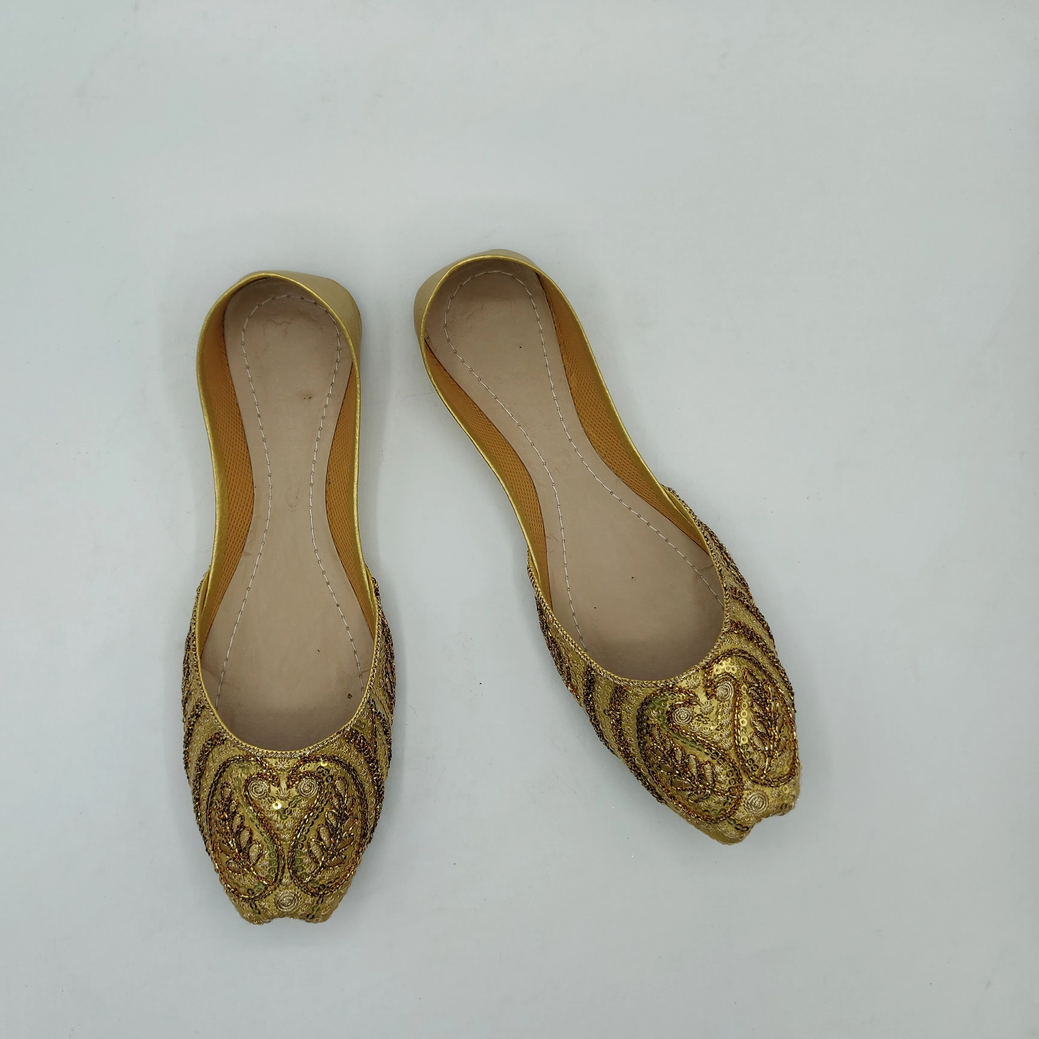 Stylish Women's Pakistani Khussa Shoes K25