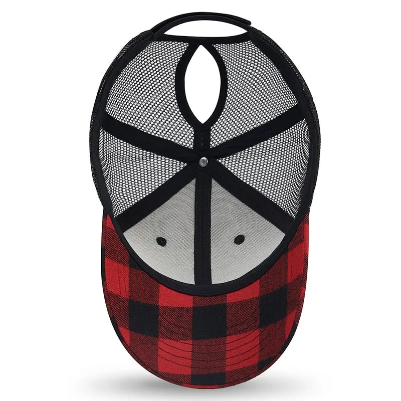 Plaid Pattern Adjustable Strap Baseball Cap for Unisex Casual Outdoor Wear