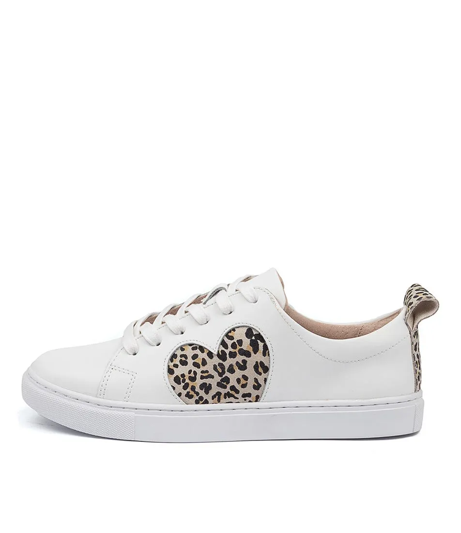 WALNUT Leopard Heart Sneaker